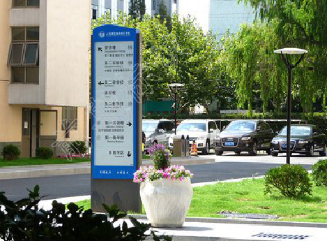 广德哪些因素影响宣传栏的制作？